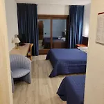 酒店 麦尔格酒店 3*