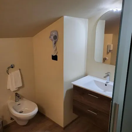 Miage Szálloda Charvensod